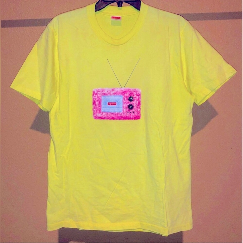 Supreme Tshirt M Limited Edition Neon Yellow Pink Tv New York LA